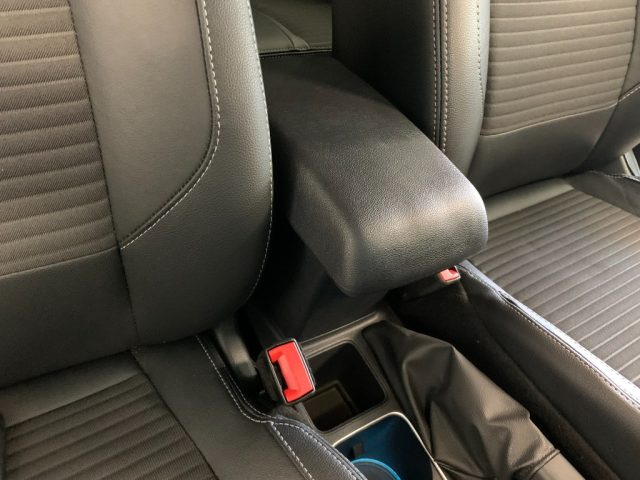 FORD EcoSport usata, con Autoradio digitale