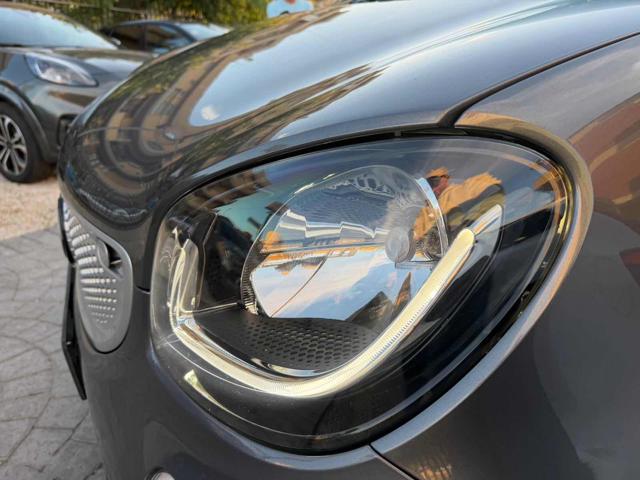 SMART ForFour usata, con Park Distance Control