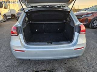 MERCEDES-BENZ A 180 usata, con Fari full-led