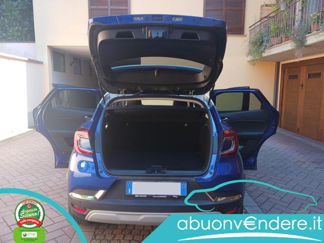 RENAULT Captur usata, con Sistema di navigazione