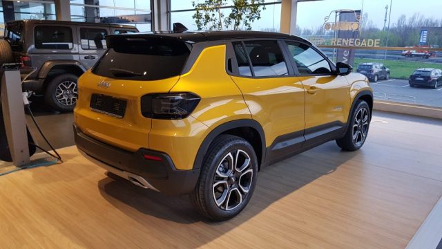 JEEP Avenger usata, con Autoradio