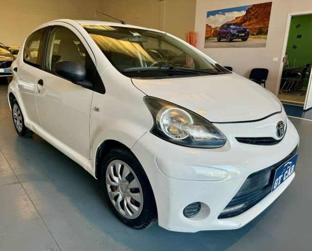 TOYOTA Aygo usata, con Airbag laterali