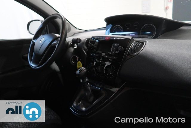 LANCIA Ypsilon usata 13