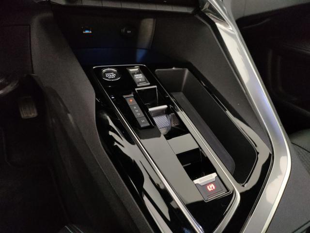 PEUGEOT 3008 usata, con Servosterzo