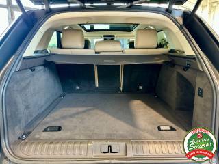 LAND ROVER Range Rover Sport usata, con USB