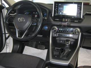 TOYOTA RAV 4 MY23 usata, con Controllo trazione