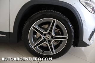 MERCEDES-BENZ GLA 220 usata, con Fari full-led