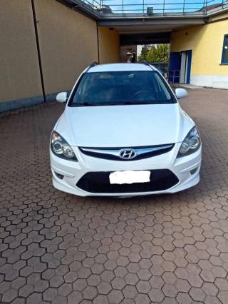 HYUNDAI i30 usata, con Airbag