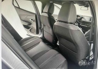 PEUGEOT 2008 usata, con Chiusura centralizzata