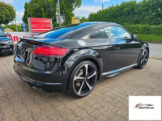 AUDI TT usata, con Autoradio