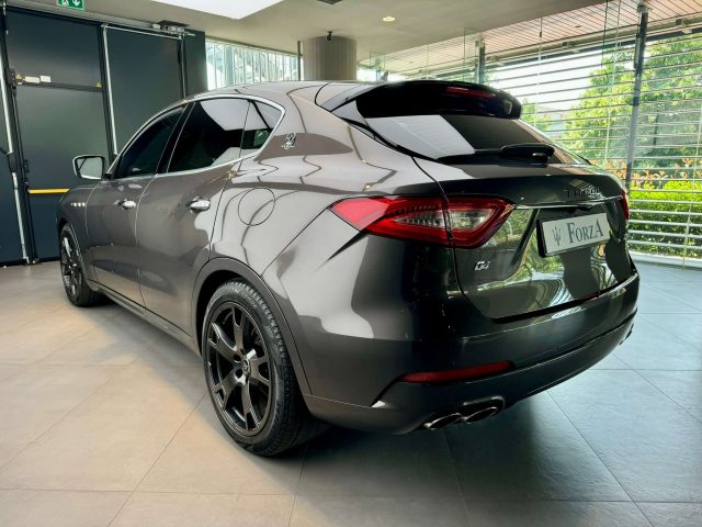 MASERATI Levante usata, con Autoradio