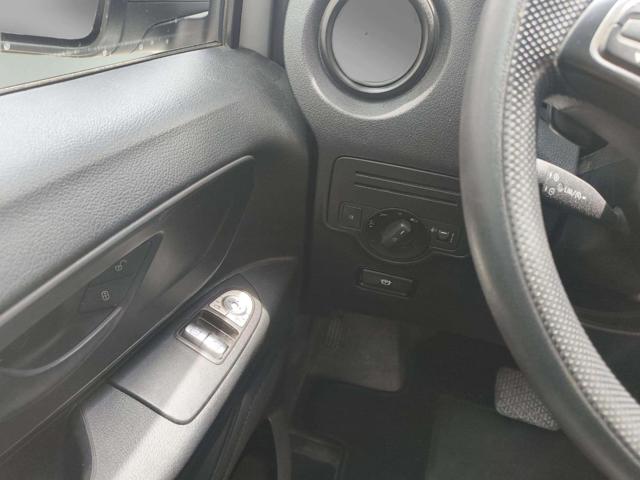 MERCEDES-BENZ Vito usata 13
