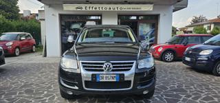 VOLKSWAGEN Touareg usata, con Airbag