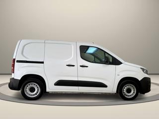 PEUGEOT Partner usata, con Autoradio