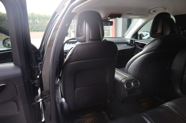 MERCEDES-BENZ C 200 usata 136