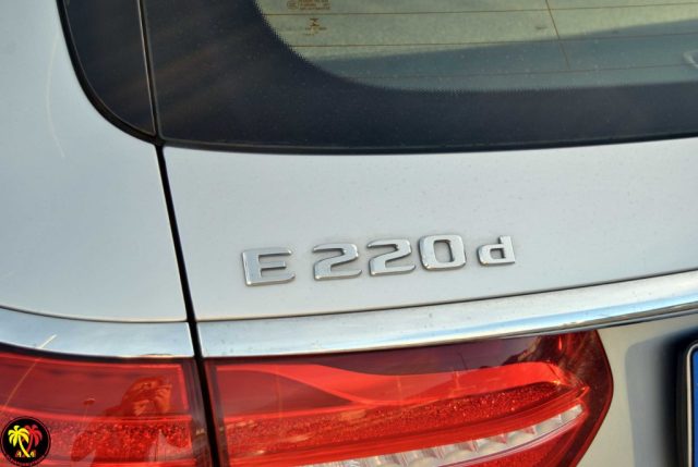 MERCEDES-BENZ E 220 usata, con Chiusura centralizzata telecomandata