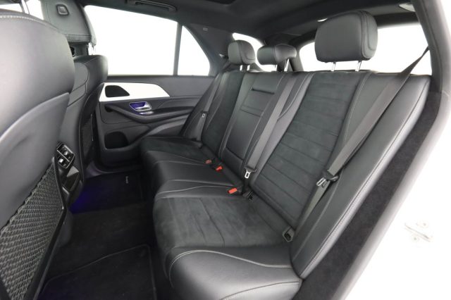 MERCEDES-BENZ CLA usata 9