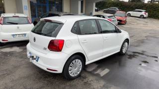 VOLKSWAGEN Polo usata, con Autoradio