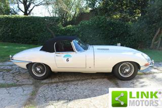 JAGUAR E-Type usata 3