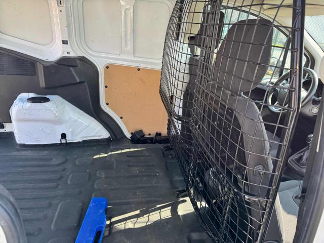 FORD Transit Courier usata, con Controllo automatico clima