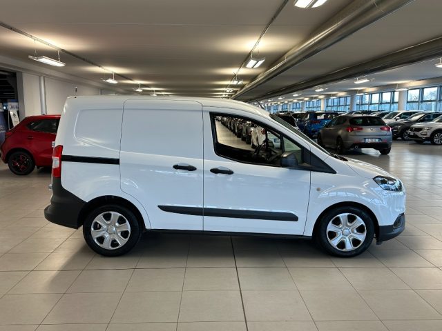 FORD Transit Courier usata, con ESP