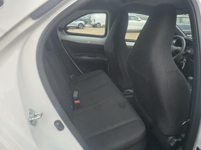 TOYOTA Aygo X usata, con Specchietti laterali elettrici