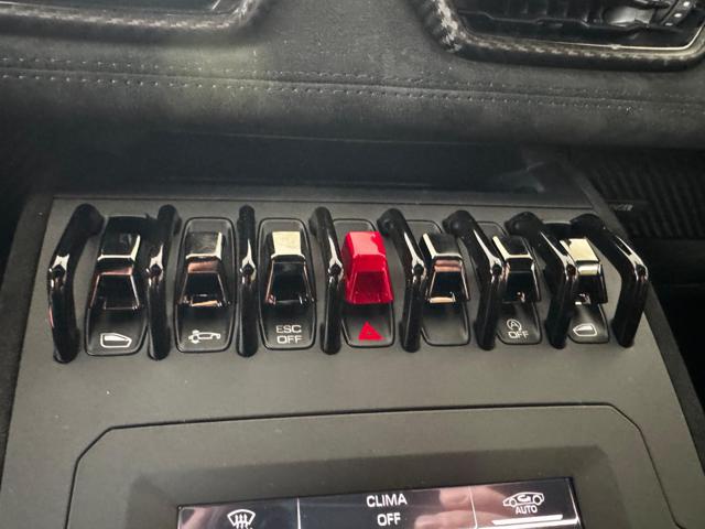 LAMBORGHINI Huracan usata 24