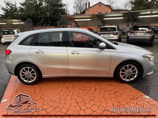 MERCEDES-BENZ B 200 usata, con Autoradio