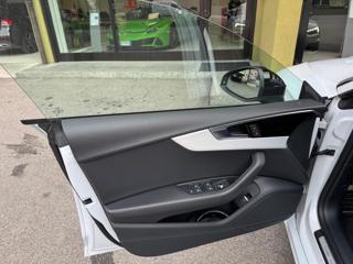 AUDI A5 usata, con Park Distance Control