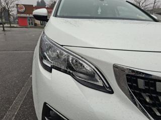 PEUGEOT 3008 usata, con Sedile posteriore sdoppiato