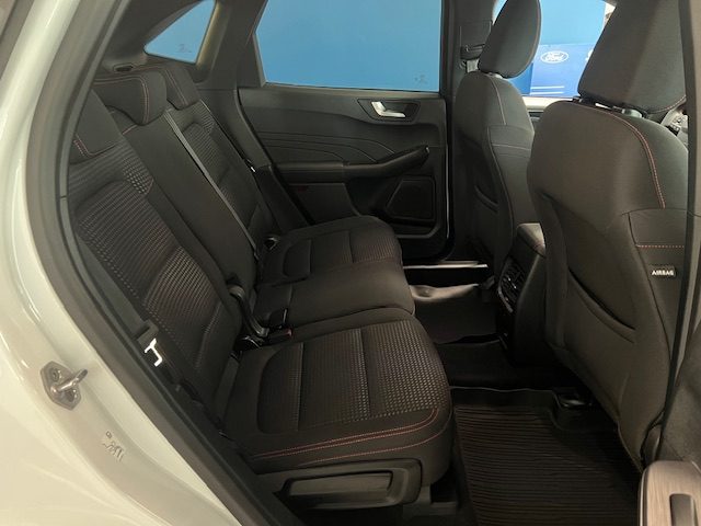 FORD Kuga usata, con Sistema di navigazione