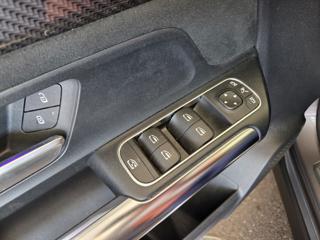 MERCEDES-BENZ GLA 200 usata, con Touch screen