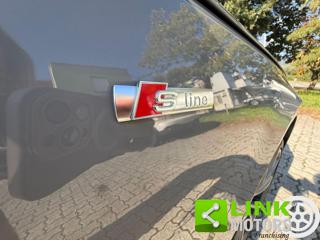 AUDI A4 usata, con Park Distance Control