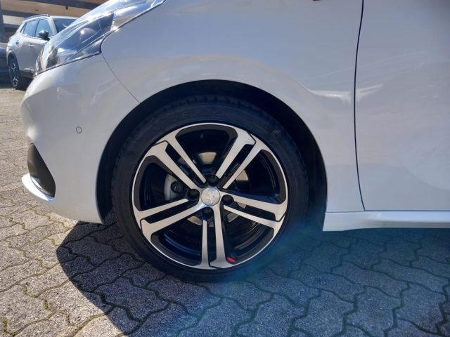 PEUGEOT 208 usata, con Climatizzatore
