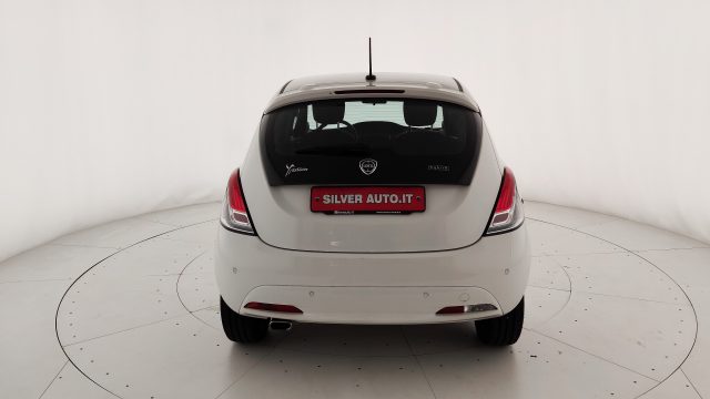 LANCIA Ypsilon usata, con Autoradio