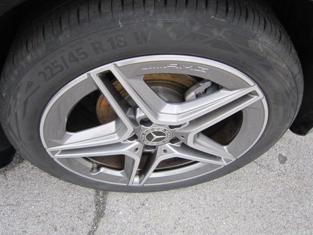 MERCEDES-BENZ A 180 usata, con Alzacristalli elettrici