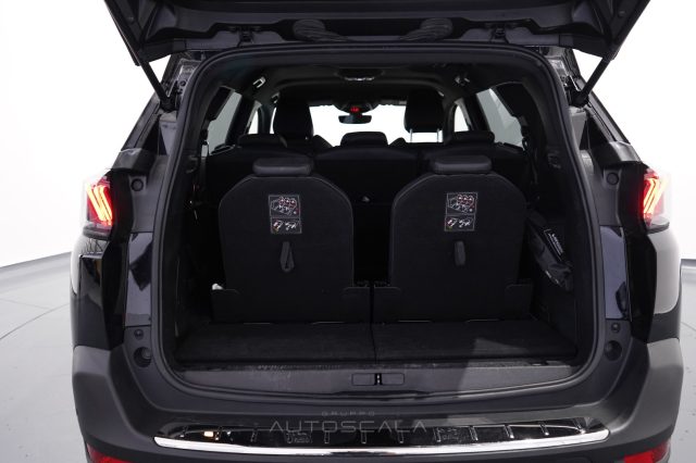 PEUGEOT 5008 usata 39