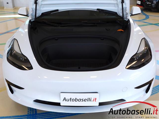 TESLA Model 3 usata, con Touch screen