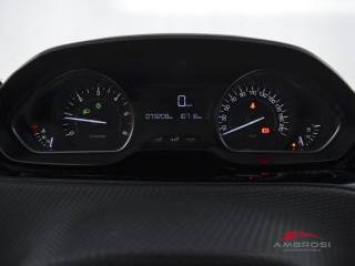 PEUGEOT 2008 usata 11