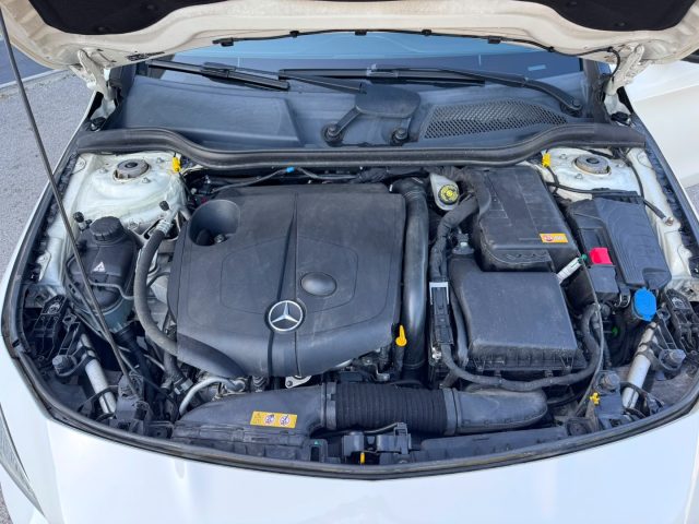 MERCEDES-BENZ CLA 200 usata, con Bracciolo