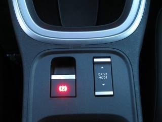 JEEP Avenger usata, con Leve al volante