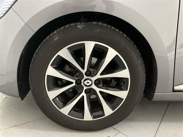 RENAULT Clio usata, con Chiusura centralizzata