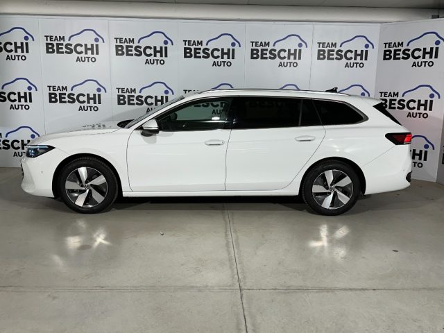 VOLKSWAGEN Passat Variant usata, con Airbag laterali