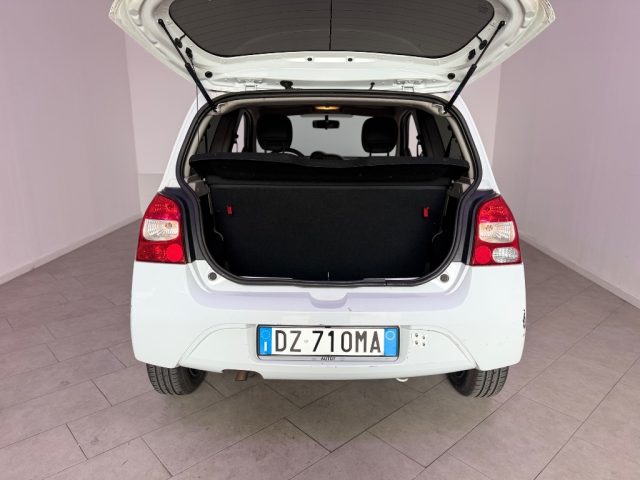 RENAULT Twingo usata 10