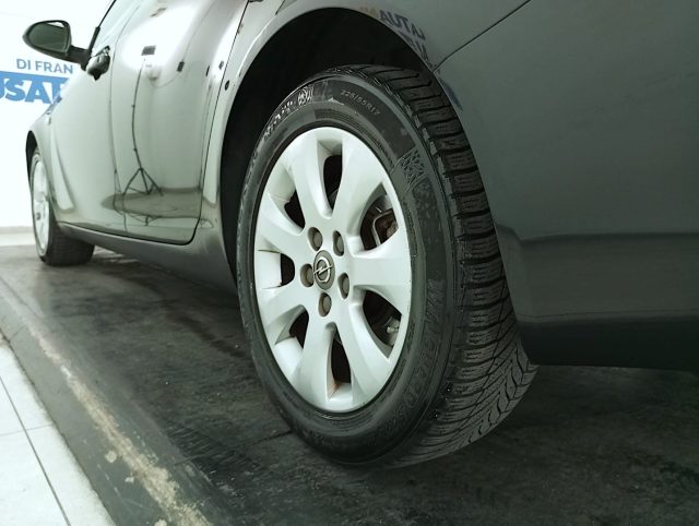 OPEL Insignia usata, con Volante in pelle