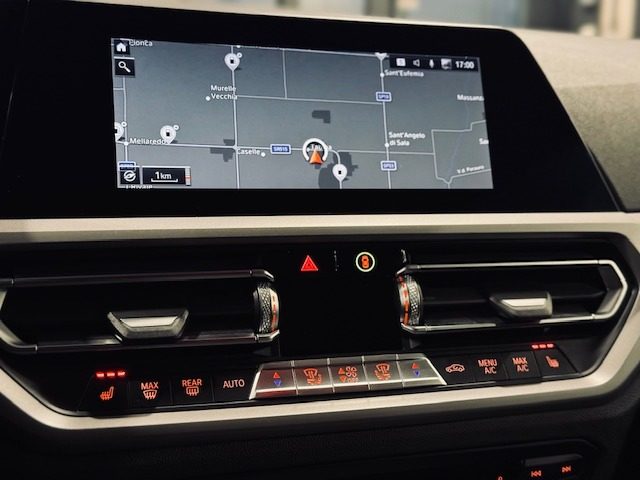 BMW 320 usata, con Servosterzo