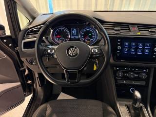 VOLKSWAGEN Touran usata, con Boardcomputer