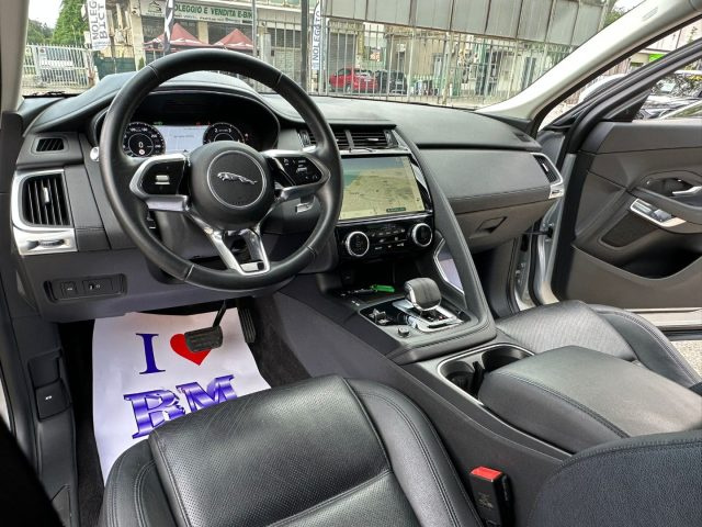 JAGUAR E-Pace usata, con Alzacristalli elettrici