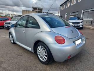VOLKSWAGEN New Beetle usata 4