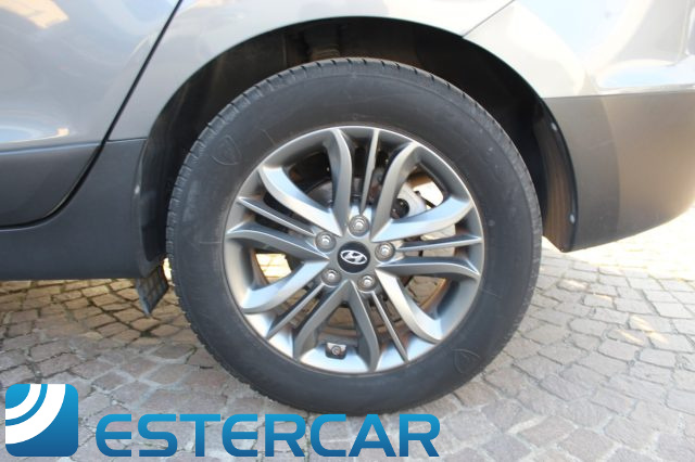 HYUNDAI iX35 usata, con Specchietti laterali elettrici